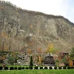 Hotel Chorna Skelya & Wellness 2*