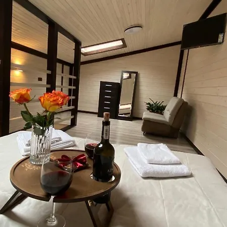 Chorna Skelya & Wellness Vynohradiv