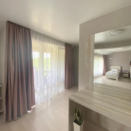 Chorna Skelya & Wellness