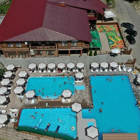 Chorna Skelya & Wellness Hotel 2*