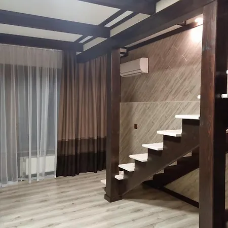 Chorna Skelya & Wellness Отель