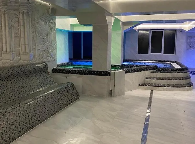 Ξενοδοχείο Chorna Skelya & Wellness
